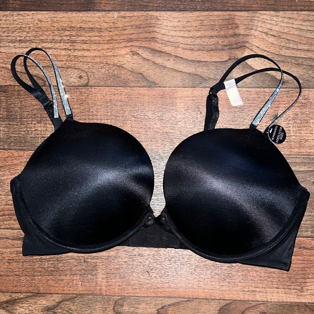 Victoria's Secret Black Smooth push up Bra with Double Straps shine straps